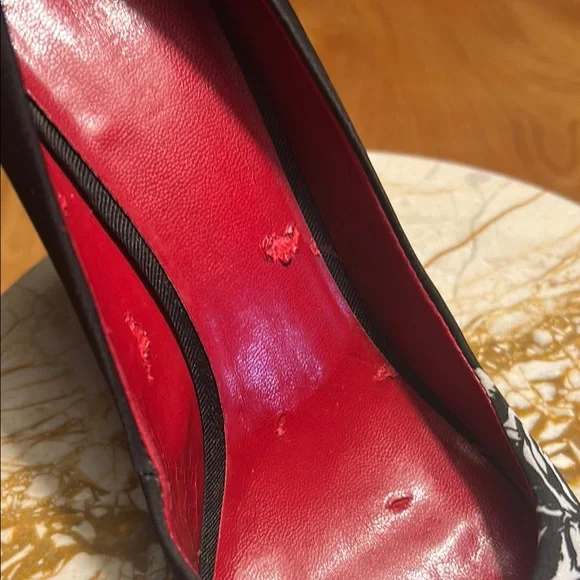 Nine West Red and Black Stiletto Heels - Picture 6 of 7